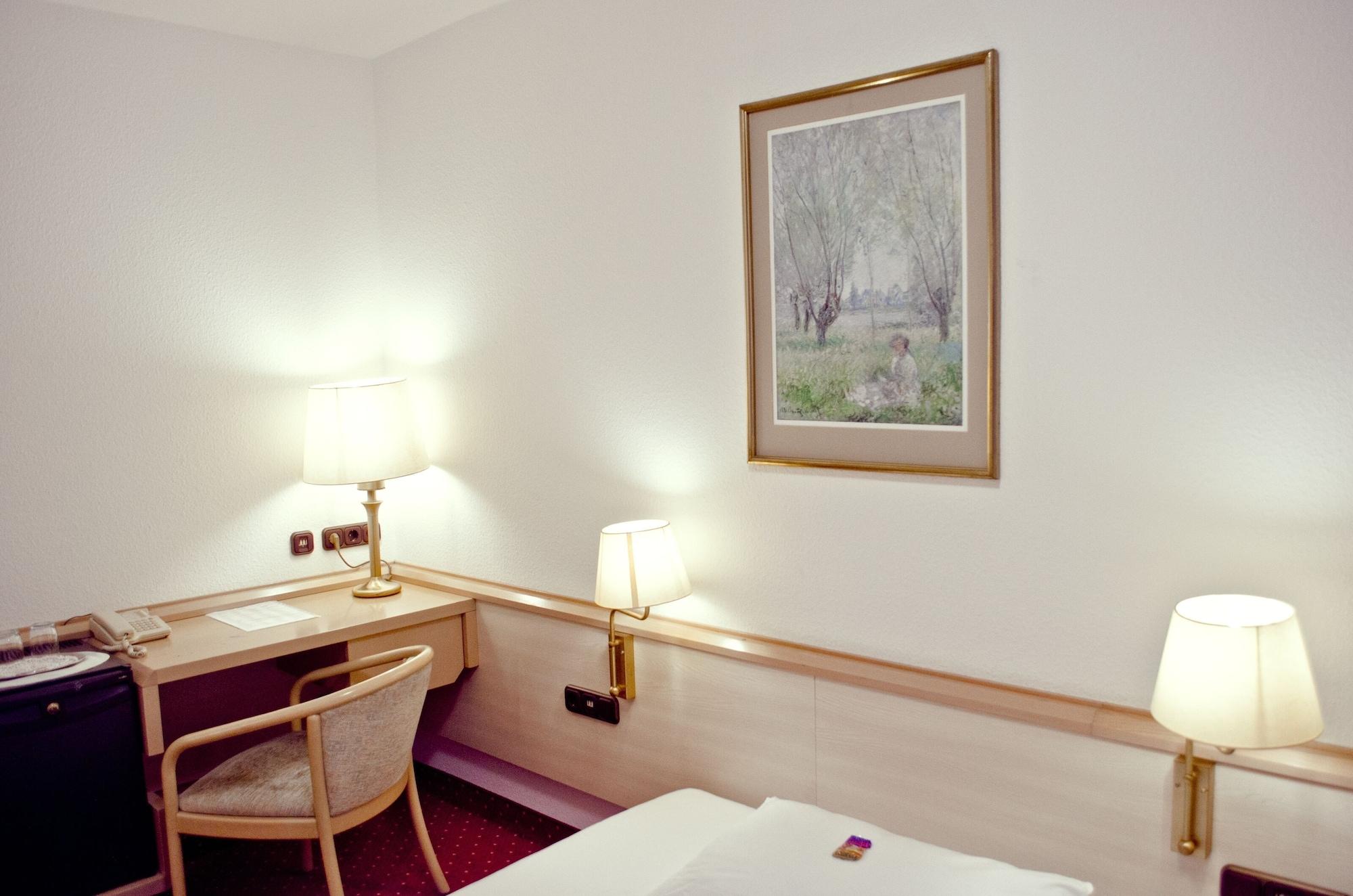 פרנקפורט Adler Hotel Frankfurt מראה חיצוני תמונה