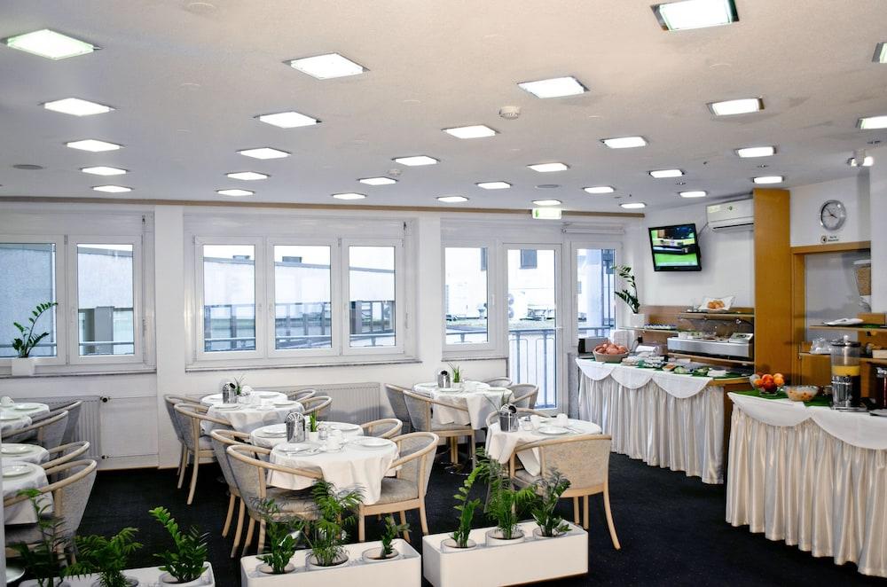 פרנקפורט Adler Hotel Frankfurt מראה חיצוני תמונה