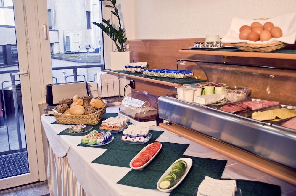 פרנקפורט Adler Hotel Frankfurt מראה חיצוני תמונה