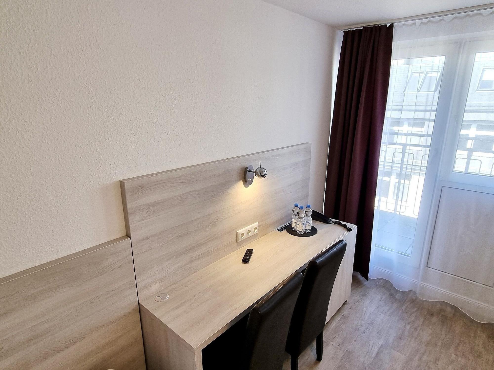 פרנקפורט Adler Hotel Frankfurt מראה חיצוני תמונה