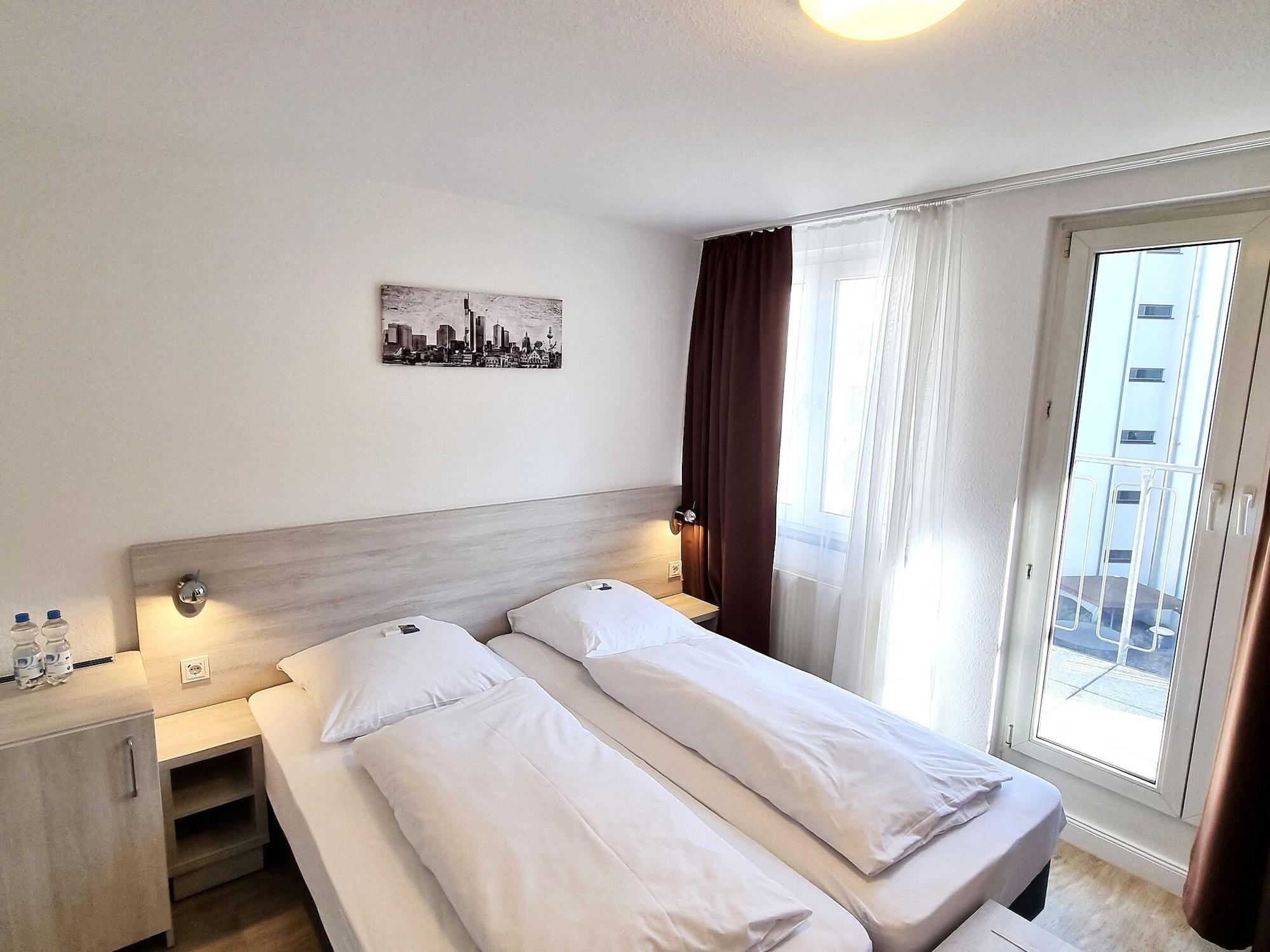 פרנקפורט Adler Hotel Frankfurt מראה חיצוני תמונה