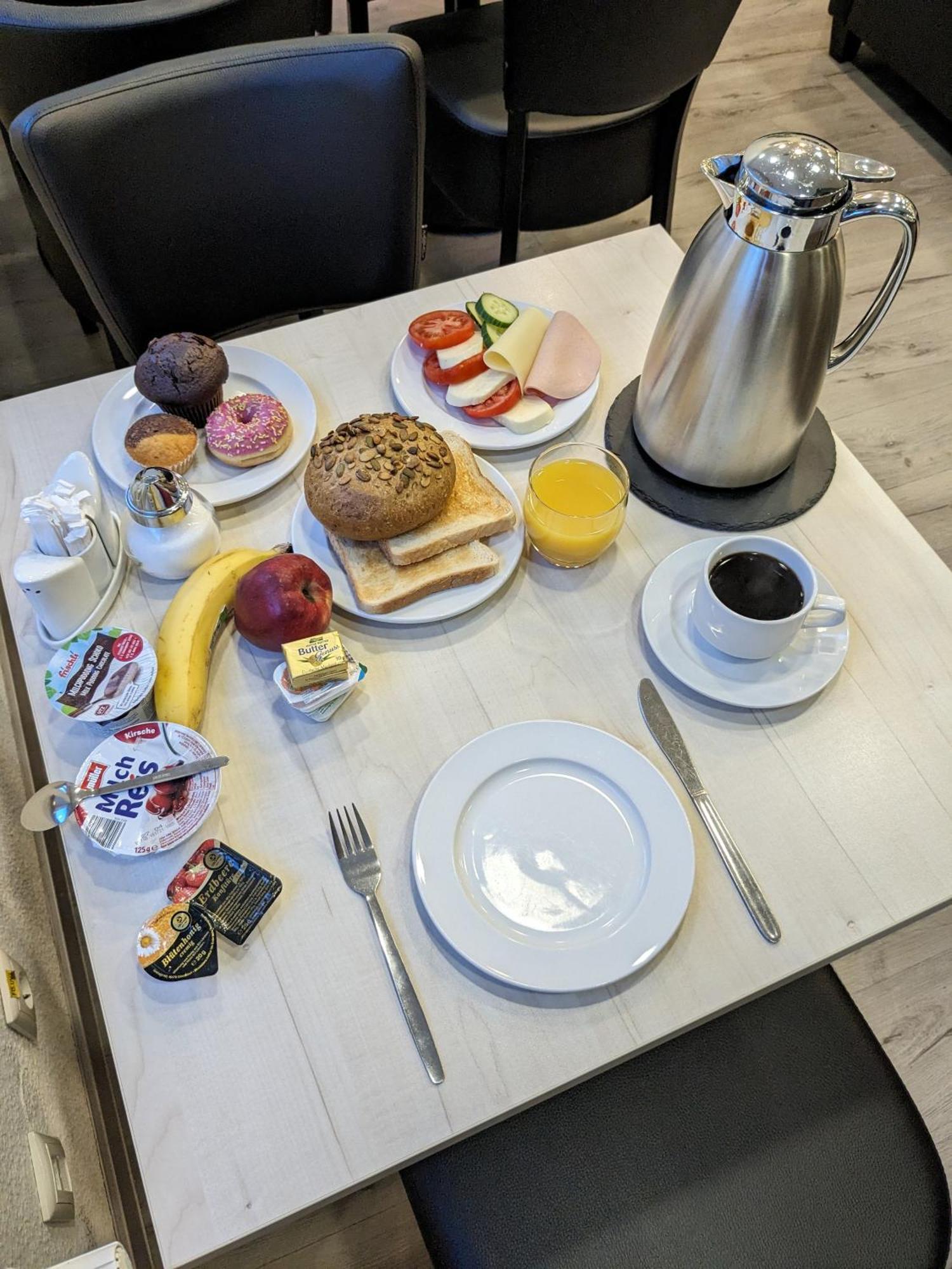 פרנקפורט Adler Hotel Frankfurt מראה חיצוני תמונה